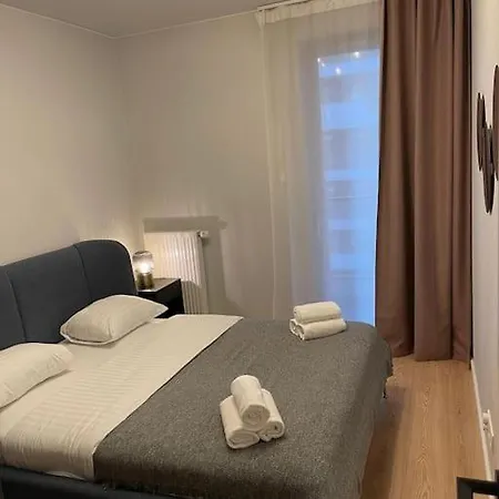 Apartment Wola Tower Warszawa Zewnętrze zdjęcie