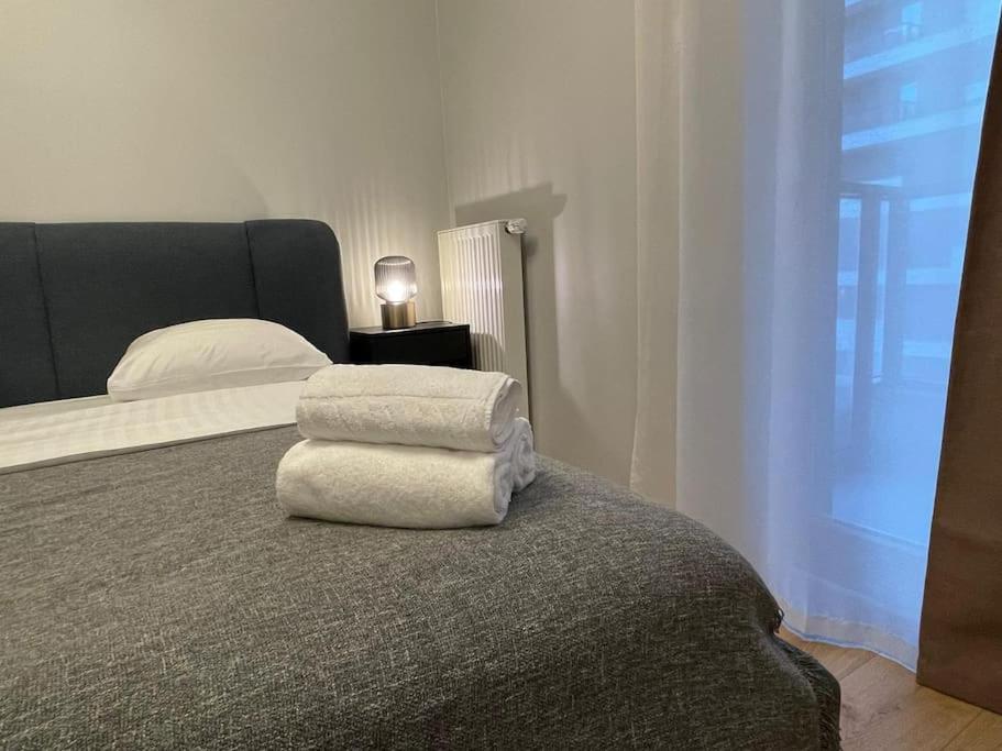 Wola Tower Apartment